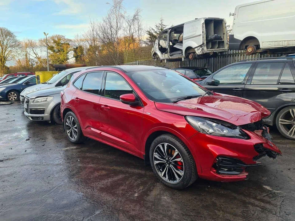 FORD KUGA Alternator 1.5 Petrol 6 Speed Manual 2022 YZDA LX6T-10300-JAA - Image 2 of 4