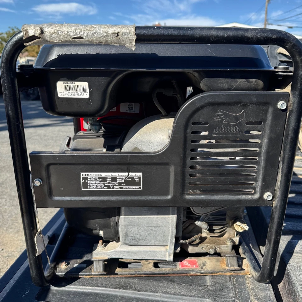Generador inversor industrial Honda EB2800i Foto 3 de 4