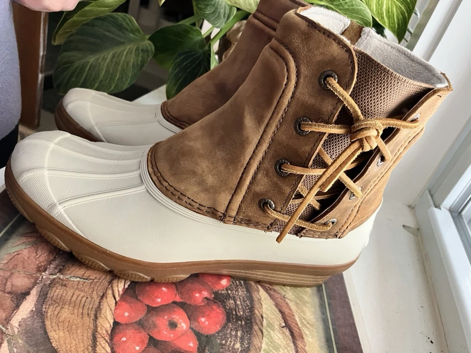 Женские ботинки-утки Sperry модель Saltwater Tide на танкетке размер 9 - Изображение 2 из 4