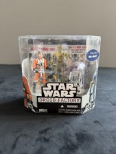 Hasbro Star Wars Droid Factory Luke Skywalker & Battle Damaged R2-D2 Walmart Exc