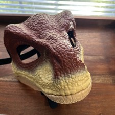 Mattel Jurassic World Rebirth Raptor Dinosaur Mask Moving Open Jaw Costume Toy