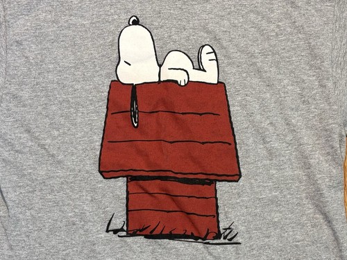 Peanuts Snoopy On Doghouse grau T-Shirt Erwachsene Medium Tee