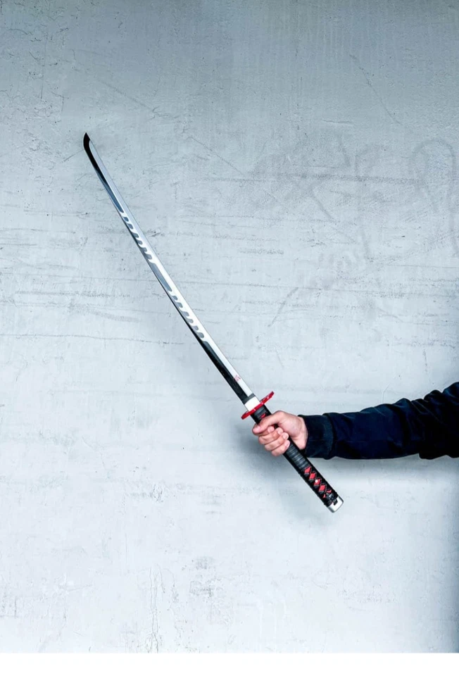 Demon Slayer - Tanjiro Kamado's Black Nichirin Katana 2.0 Tanjiro Sword Metal Foto 3 de 4