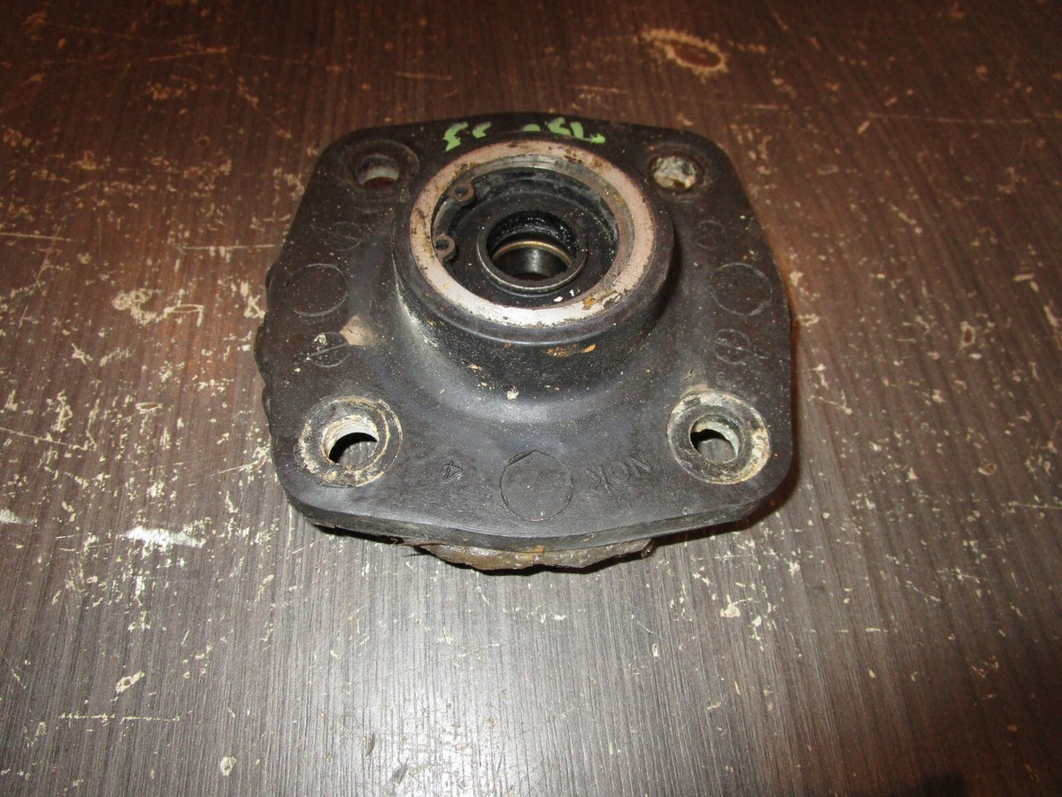 96 KAWASAKI 750 SS DRIVE SHAFT BEARING HOLDER ASSY 13091-3730 | eBay