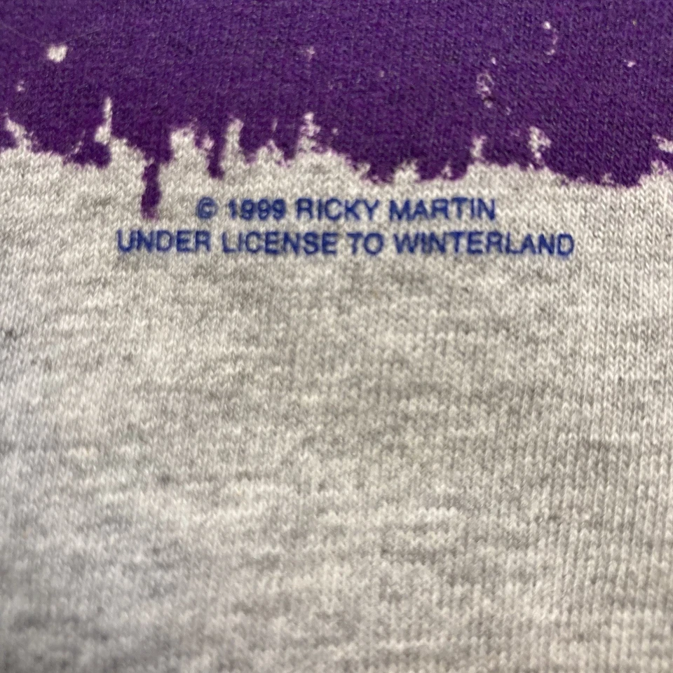 Ricky Martin Shirt Kid's XL Vintage 90s 00s Music Tour Concert Y2K Tee - Image 4 of 4