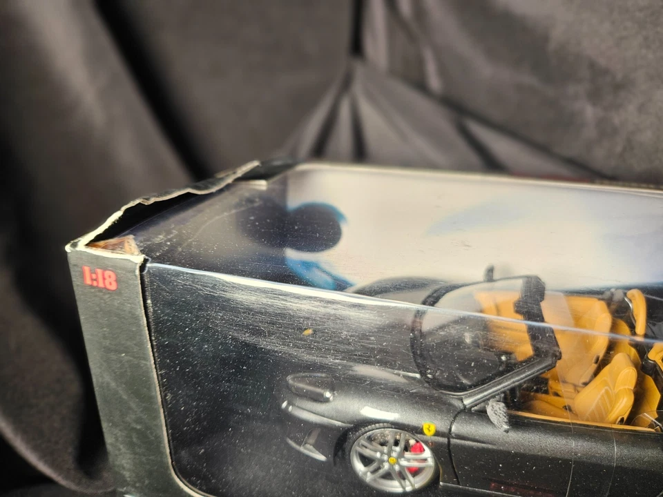 Hot Wheels Elite Ferarri F430 Spyder Gris Escala 1:18 Inv. #4841 Foto 4 de 4