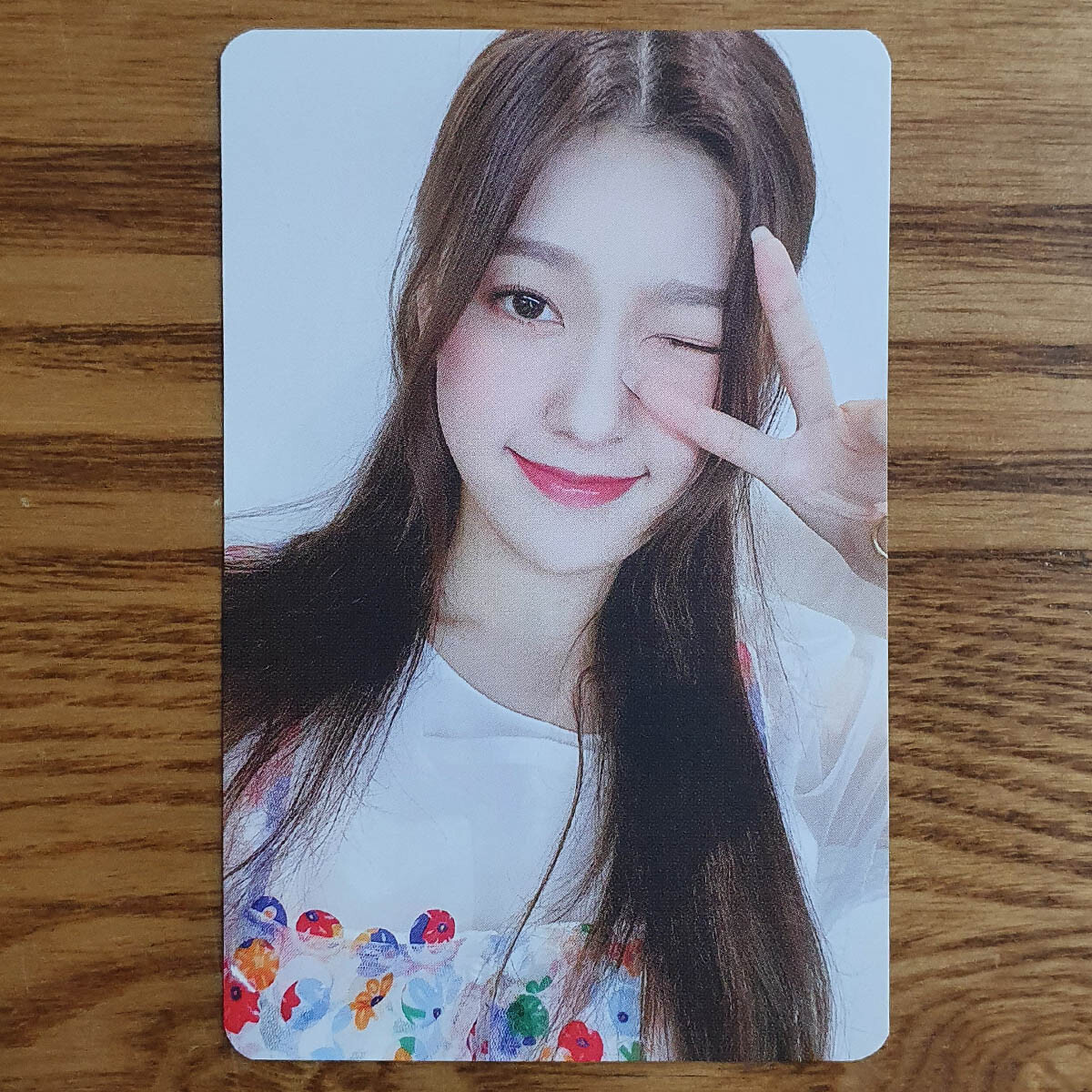 Choerry Official Photocard Loona 2021 Summer Package Loona Island