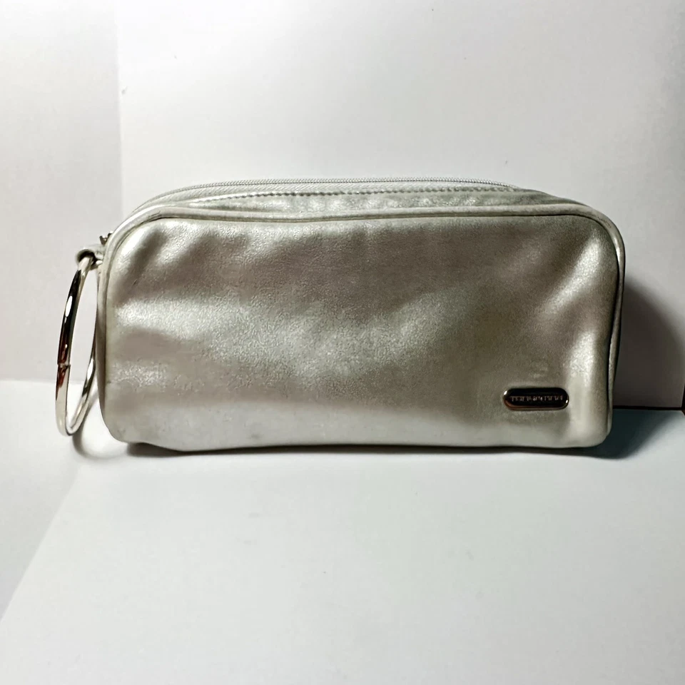Vintage Tony & Tina Makeup Bag Silver Faux Leather Wrist Ring Purple Lining Y2K - Image 2 of 4