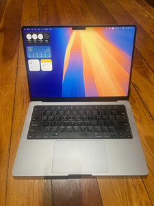 MacBook Pro M1 Silver | eBay