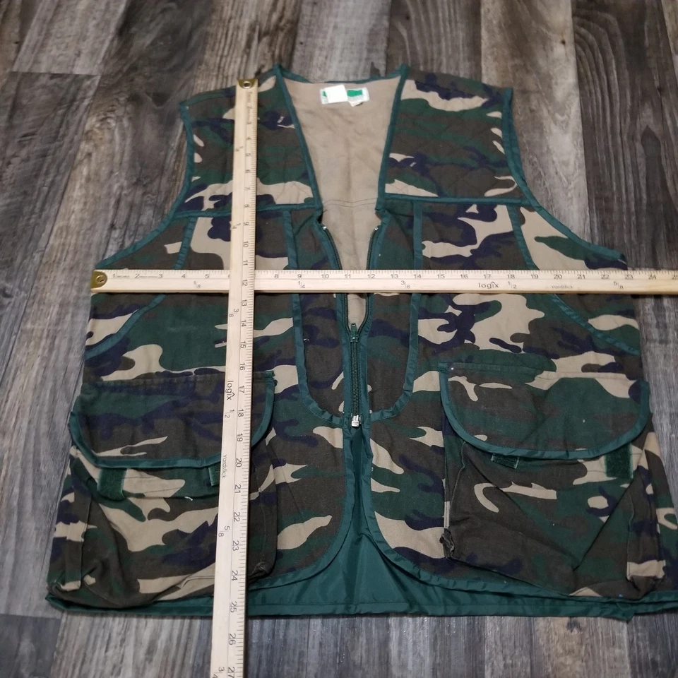 Game Winner Hunting Vest Men's Medium Camouflage Full Zip Ammo Pockets - Image 2 of 4