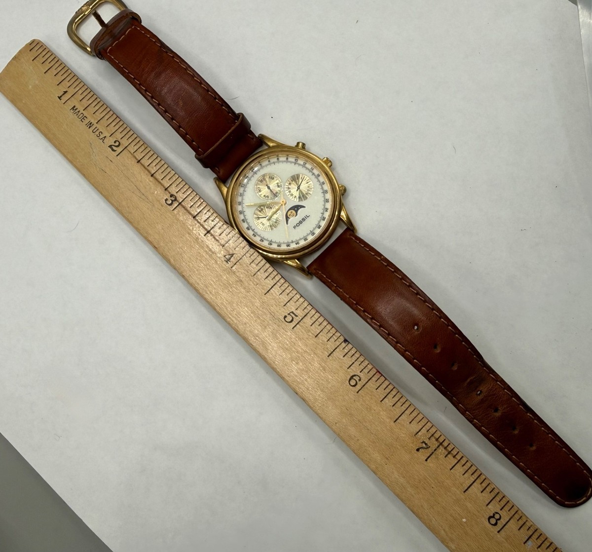 VINTAGE 1995 FOSSIL TRIPLE DATE MOON FASE BQ-8443 UNISEX QUARTZ