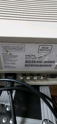 Philips CM8833-II CRT Monitor RGB . Working with mains lead - Picture 3 of 6