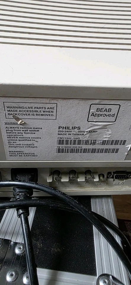 Philips CM8833-II CRT Monitor RGB . Working with mains lead - Image 3 of 4