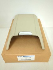 New Oem Genuine Ford Leather Console Lid Armrest 2005-2006 Navigator Camel Tan New Oem Genuine Ford Leather Console Lid Armrest 2005-2006 Navigator Camel Tan