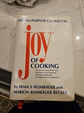 The Joy of Cooking Becker & Rombauer &copy;️1975 HCDJ 25th Print Bobbs-Merrill Co USA
