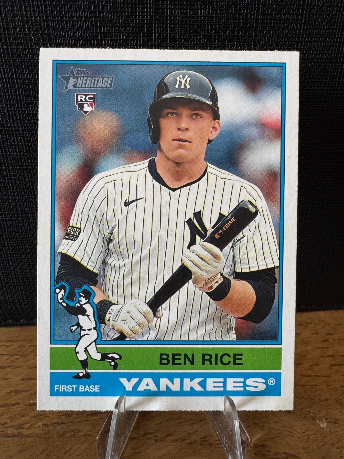 2025 Topps Heritage High Number SP 401-500 Complete Your Set - Choose Your Card