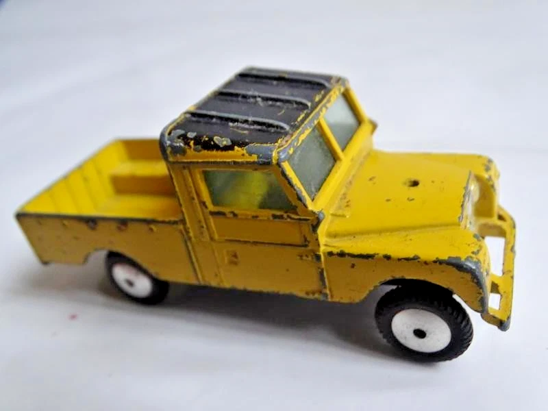 Corgi Toys Land Rover 109" WB ( 1960) England-1/43eme- état d'usage 1st version - Photo 2/4