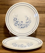 SET OF 4 - CORELLE  COLONIAL MIST - 8 1/2" LUNCHEON PLATES  - BLUE & WHITE - EUC