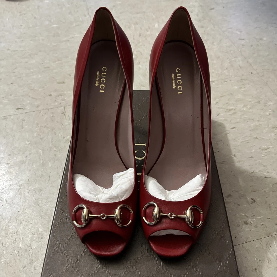 Gucci Gisele Black Platform Horsebit Heels Women’s Size EU 39 US 9 - Image 2 of 4