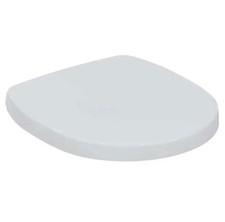 Ideal Standard Concept Space toilet seat and cover. Standard close E129201