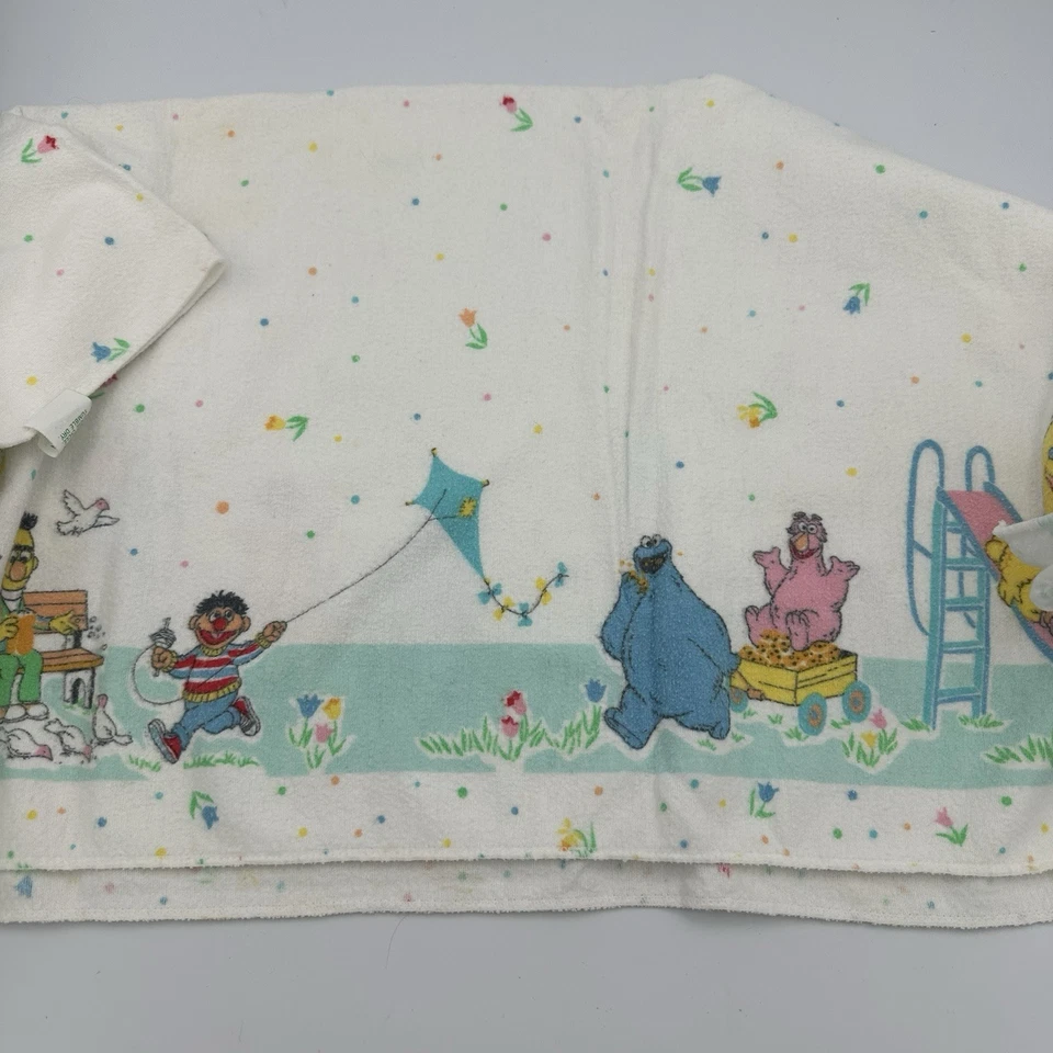 Vintage Sesame Street Baby Blanket Playground Big Bird Bert Ernie Cookie Monster - Image 2 of 4