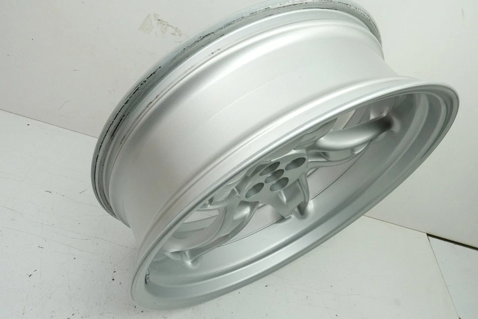 BMW R 1150 RT R22 Llanta Trasera Felga Trasera Plata Sin Accidentes 17x5 - Imagen 3 de 4