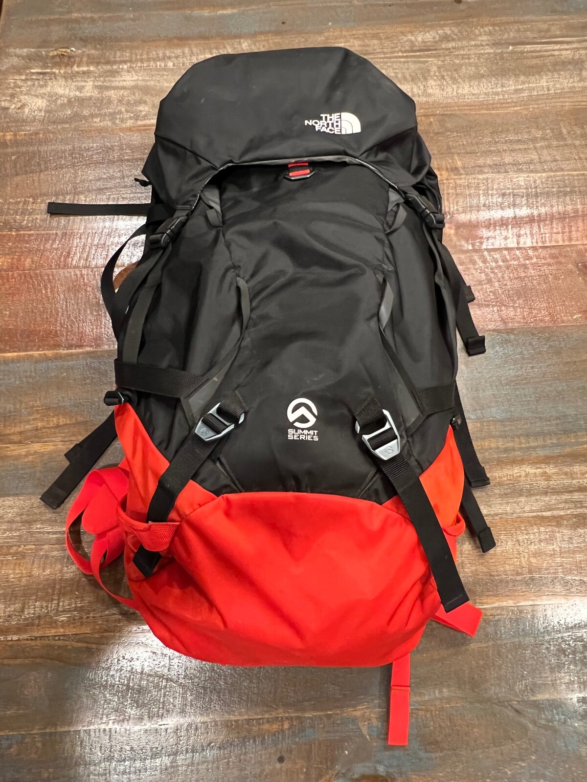 The North Face Phantom 38 Alpine Pack 