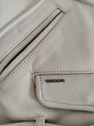 Foto 9 di 10
