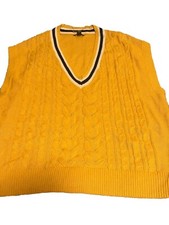 Women  s Wild Fable Oversize Gold Yellow Cable Knit Sweater Vest Size Large