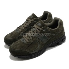 Size 10 - New Balance 2002R Black/Olive 