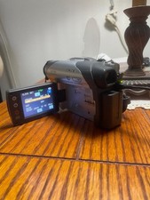 REDUCED   Sony HandyCam DCR-DVD105 Mini DVD Camcorder FREE SHIPPING  