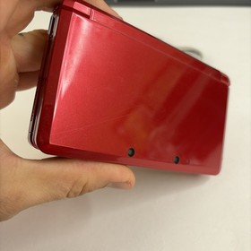 Nintendo 3DS Handheld Video Game Console Red CTR-001 (USA) W Charger US Model
