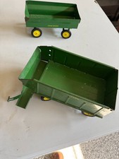 Vintage John Deere Toy Wagons Lot of 2   Green Metal Farm Trailers   Yellow Whee
