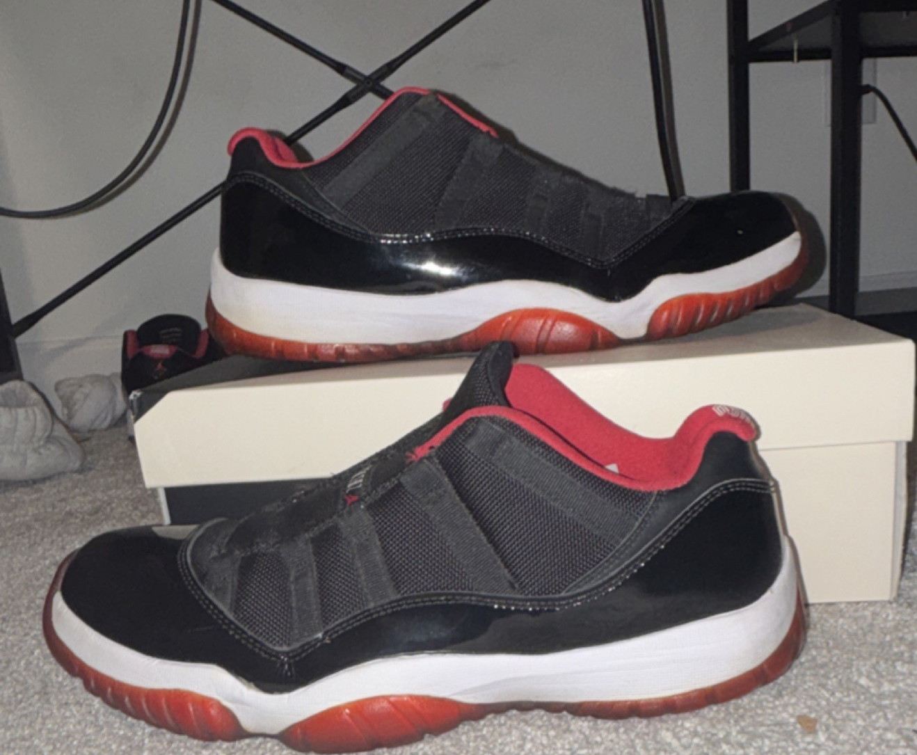 Jordan 11 low bred Sneakers (2015) SIZE 11 NO BOX