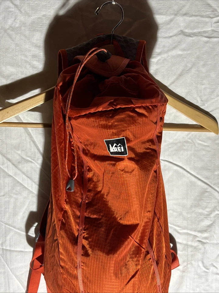 REI Co-Op Flash 18 Backpack Orange, Lightweight Hiking Daypack - See Photos - Image 2 of 4