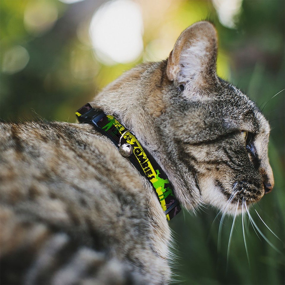Cat Collar Breakaway with Bell Zombies Biohazard Black/Yellow/Green (US ...