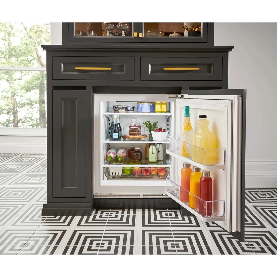 Sub-Zero Designer Series DEU2450RADAR 24 дюйма встроенный холодильник под прилавок - Изображение 2 из 4