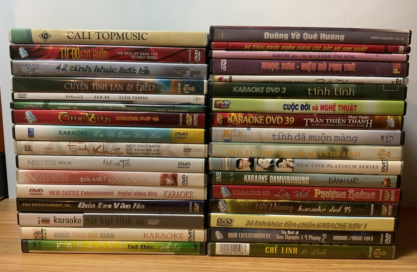 33 DVD Karaoke Lot Vietnamese Asia Video Entertainment Music