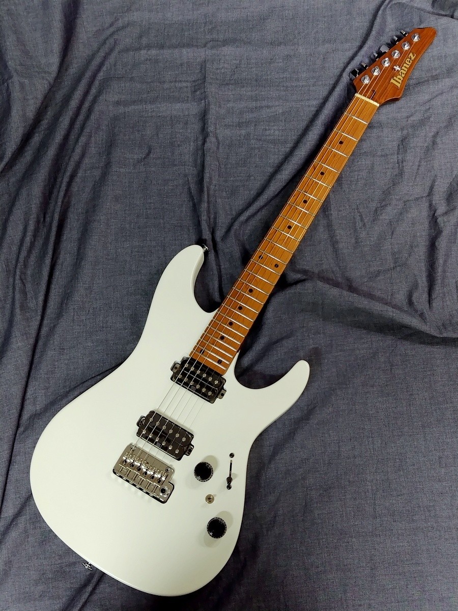 ギター Ibanez AZ2402 PWF Pearl White Prestige Ibanez Prestige AZ2402 Electric Guitar Pearl White Flat