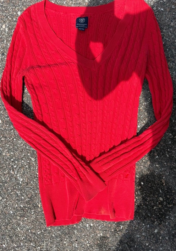 American Eagle Womens Red Cable-Knit V-Neck Pullover Sweater Long Sleeve XL/TG