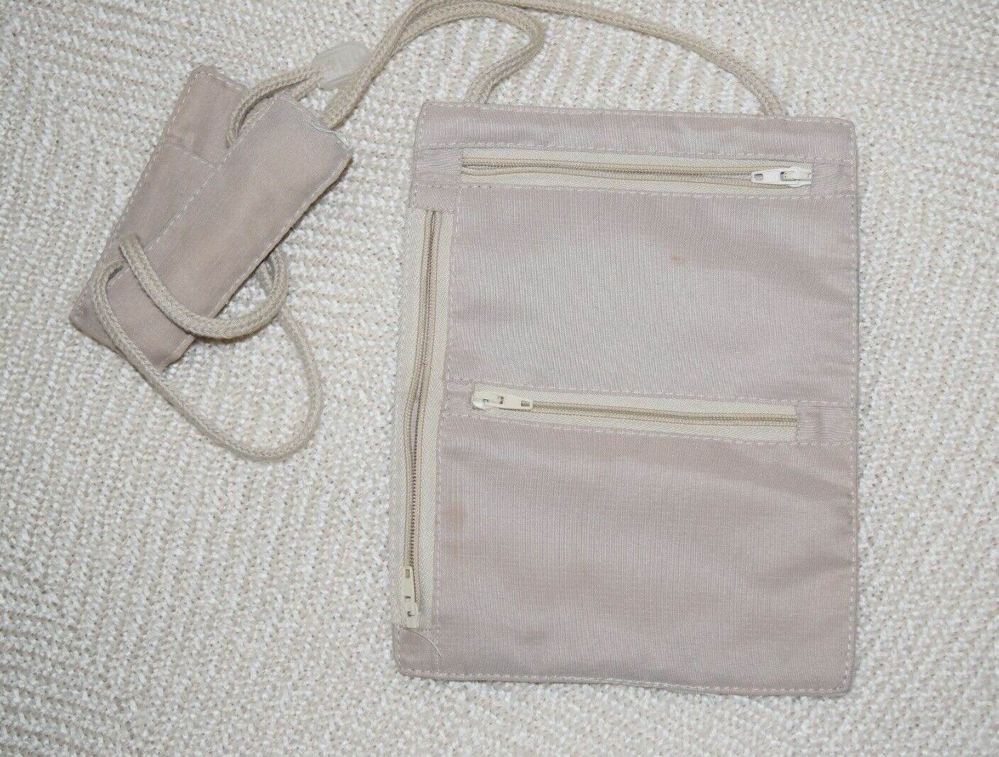 Secure Travel Neck Pouch Passport Holder with Zipper Pockets L28-image