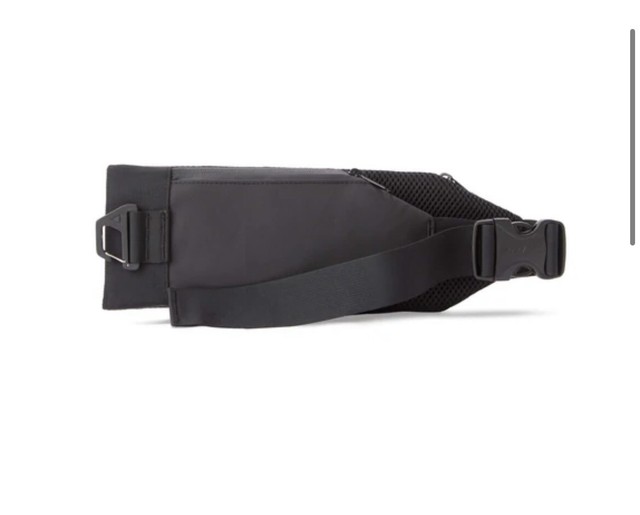 nomatic 20l backpack