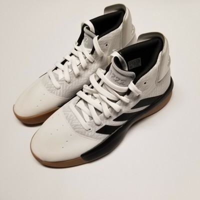 pro adversary 2019 shoes