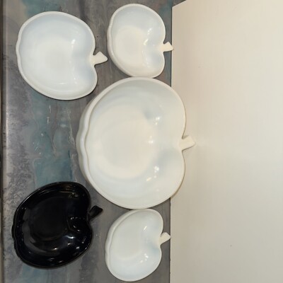Hazel Atlas Milk Glass Apple Bowls (5)