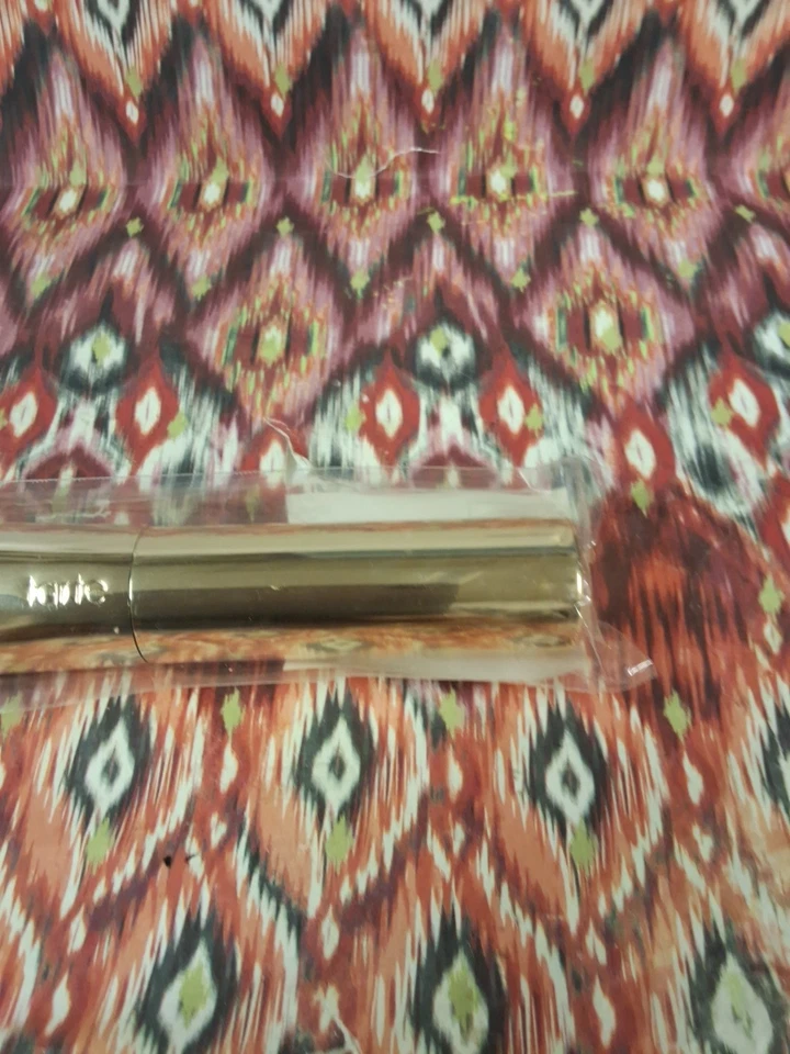 Tarte Cinta Esculpida Esculpir Cepillo Rostro Mejillas Maquillaje Contorno DORADO Nuevo Sellado Foto 3 de 4