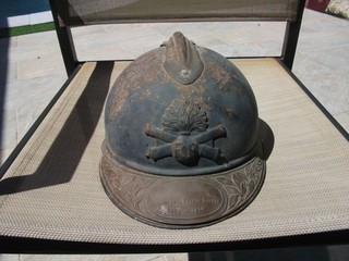MILITARY OR CIVIL EQUIPMENT HELMET ADRIAN ARTILLERY WAR 14/18