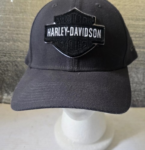 Harley-Davidson Ball Cap Trucker Cap New Era Size Med-large Black On Black