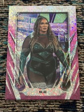 2026 Topps Chrome WWE Nia Jax #37 Pink Mini Diamond Refractor 201/250