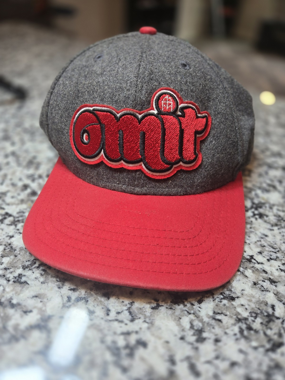 New Era x Omit Mens Snapback Charcoal Heather Home Logo Run Hat Cap New
