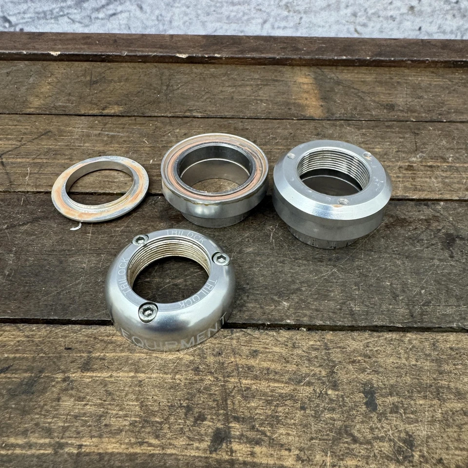 Vintage American Classic Tri-Lock 1 Inch Threaded Headset Silver Sealed Bearings - Image 3 of 4